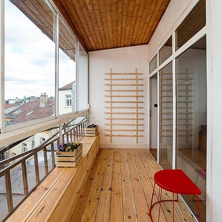 Big 4-Bedroom Flat, Terrace With Great Vitkov View Prag Dış mekan fotoğraf